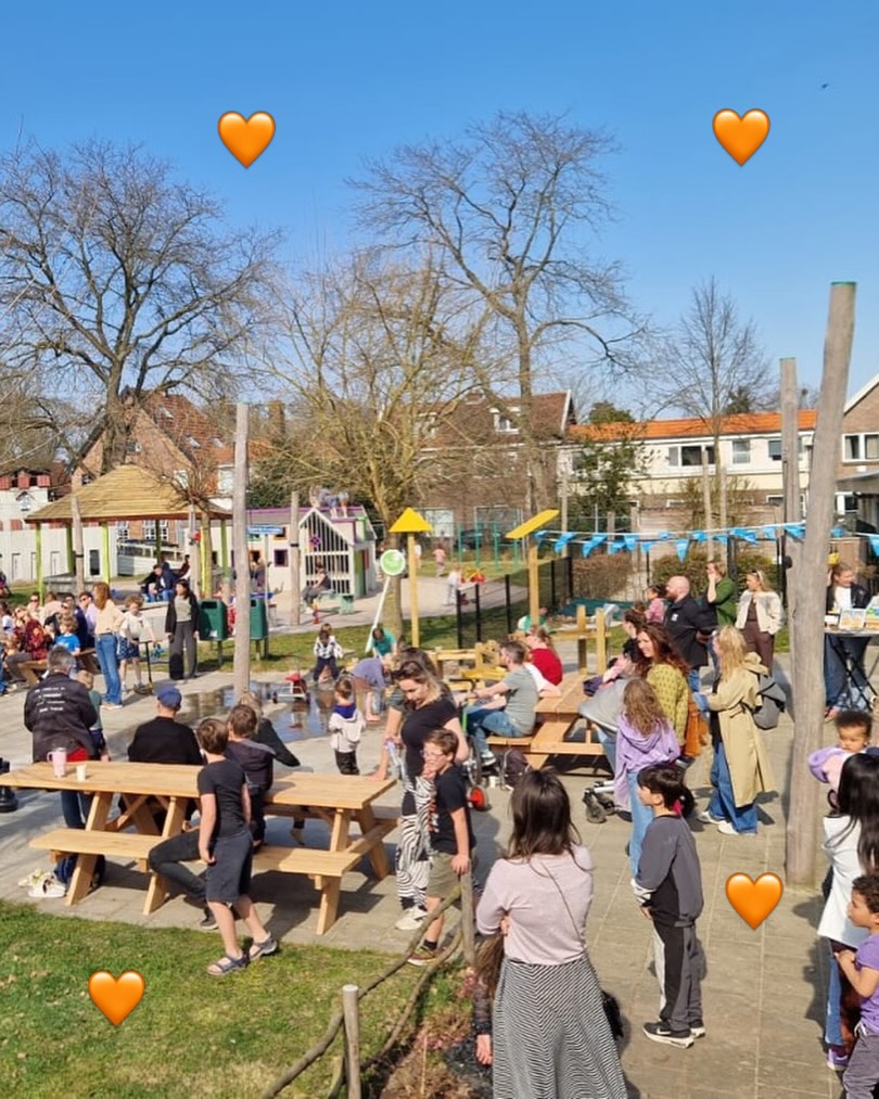 Super fijn, vaste toezichthouder Mike opent morgen tijdens Koningsdag de speeltuin! 🧡 

De speeltuin is dan open van 14.00 - 17.00 uur. Super leuk!

#zwolle #speeltuinassendorp #assendorp #indebuurt038